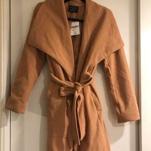 Forever 21 Jackets & Coats - Coat Forever 21 Jackets & Coats - Coat